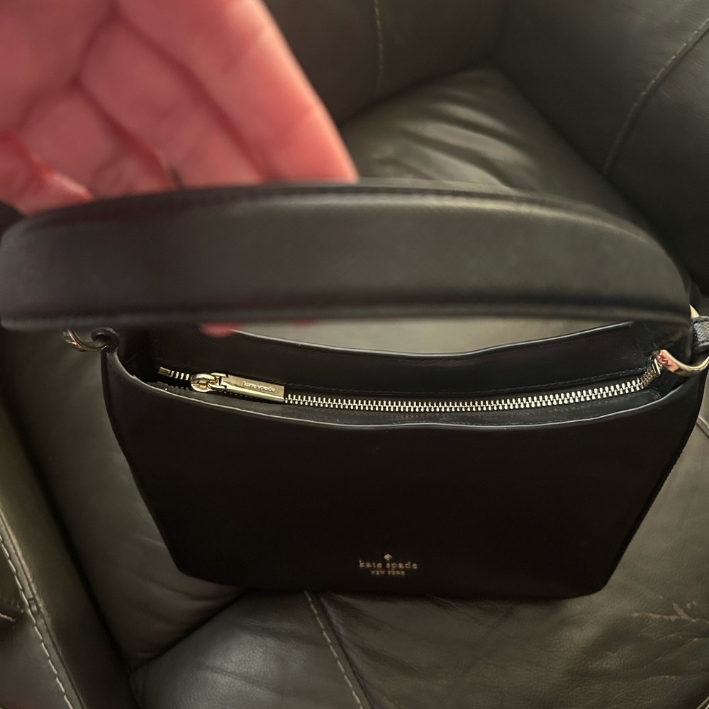 Kate Spade  Black Leather Purse - Picture 3 of 13